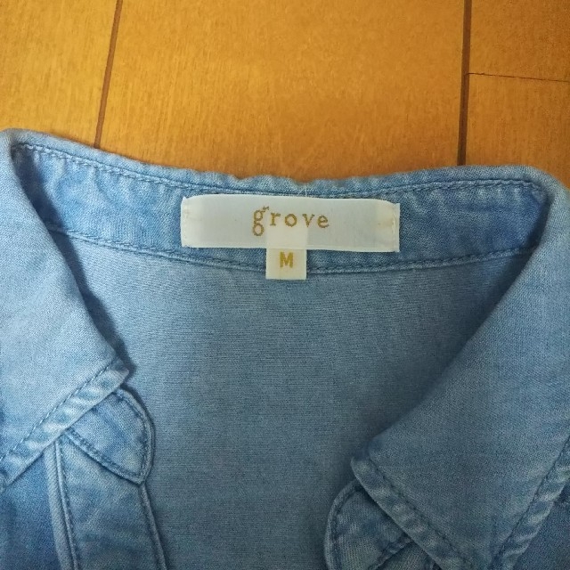 grove(グローブ)のgrove  デニムワンピース レディースのワンピース(ひざ丈ワンピース)の商品写真