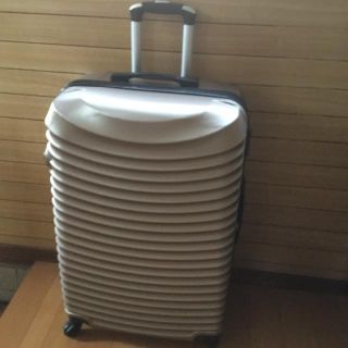 キャリーバッグ(旅行用品)