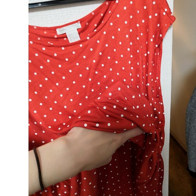 H&M(エイチアンドエム)のH＆M 授乳服 キッズ/ベビー/マタニティのマタニティ(マタニティトップス)の商品写真
