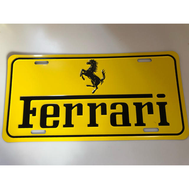 Ferrari(フェラーリ)のフェラーリ ナンバー プレート 新品 自動車/バイクの自動車(車外アクセサリ)の商品写真