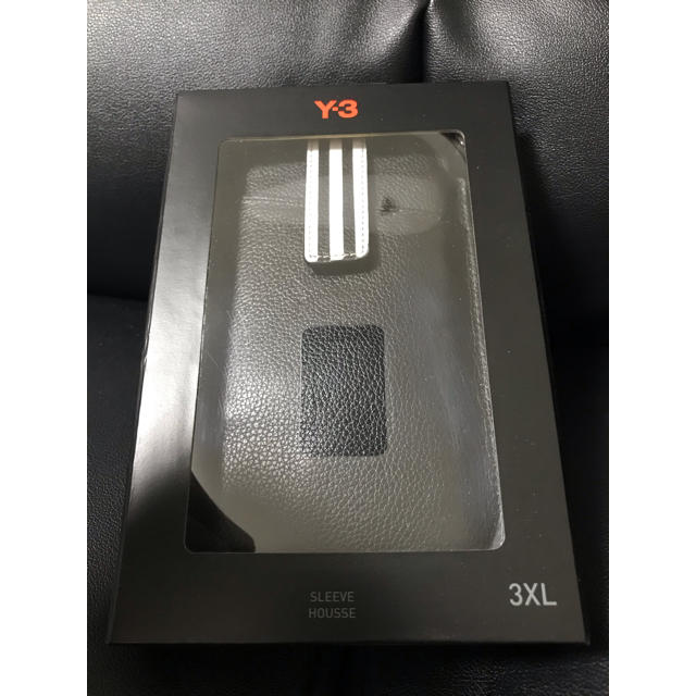 Y-3(ワイスリー)のY3 universal sleeve 3XL iPhone7/8対応 スマホ/家電/カメラのスマホアクセサリー(iPhoneケース)の商品写真