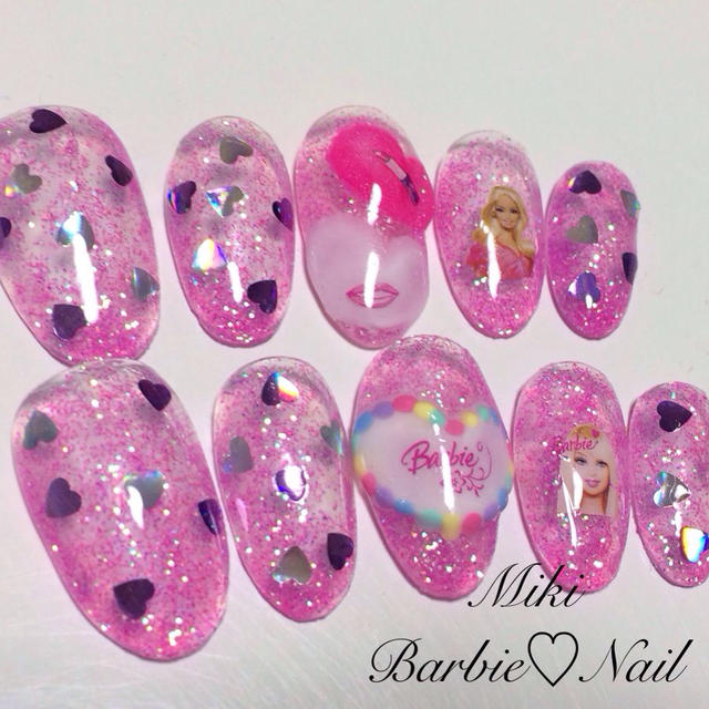 Barbie(バービー)のバービー♡3Dハートラメネイル コスメ/美容のネイル(つけ爪/ネイルチップ)の商品写真