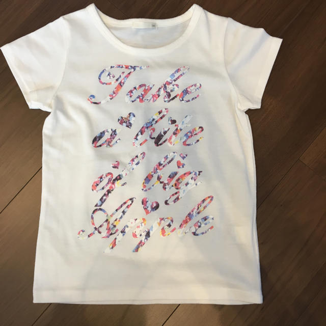 GU(ジーユー)のGU Tシャツ キッズ/ベビー/マタニティのキッズ服女の子用(90cm~)(Tシャツ/カットソー)の商品写真