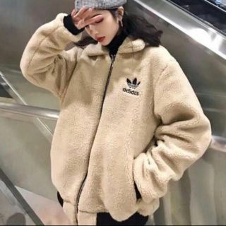 adidas フリースジャケット