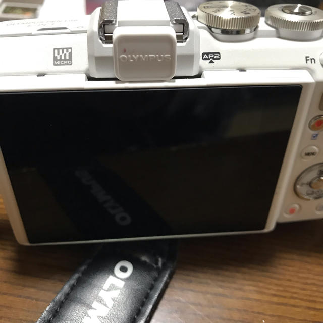 ブランド OLYMPUS オリンパス ペン ライト の通販 by s|オリンパス