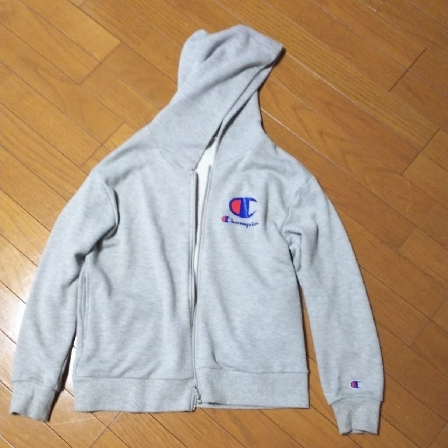 Champion(チャンピオン)のChampion女児パーカー160 キッズ/ベビー/マタニティのキッズ服女の子用(90cm~)(ジャケット/上着)の商品写真