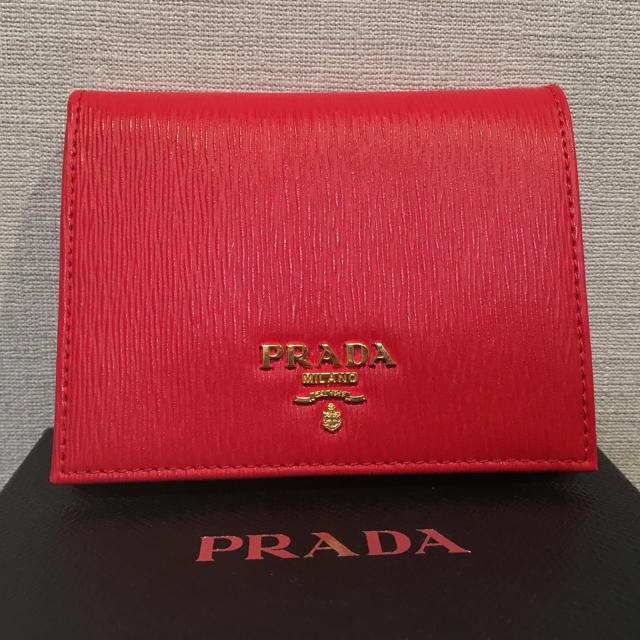 (新品未使用) PRADA サフィアーノレザー 財布