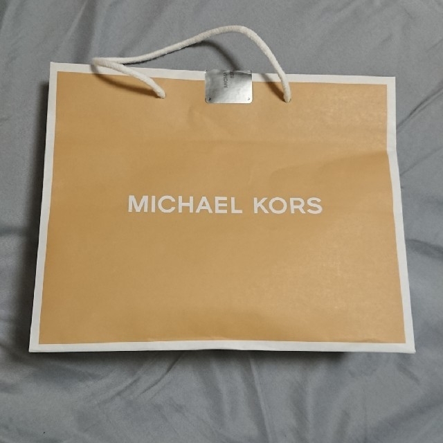 Michael Kors(マイケルコース)のMICHEAL KORS キーホルダー ピンクゴールド レディースのファッション小物(キーホルダー)の商品写真