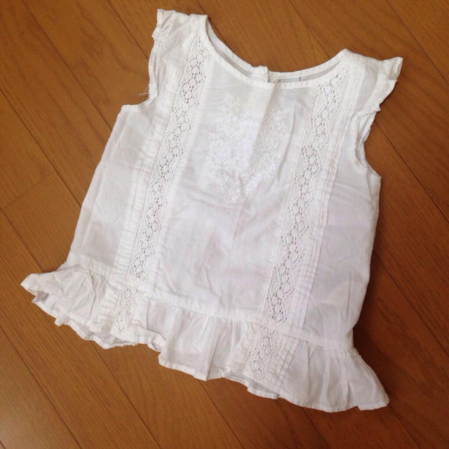 ZARA KIDS(ザラキッズ)の100cm☆フリルトップス キッズ/ベビー/マタニティのキッズ服女の子用(90cm~)(その他)の商品写真