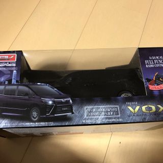 トヨタ(トヨタ)のVOXYラジコンカー(ホビーラジコン)