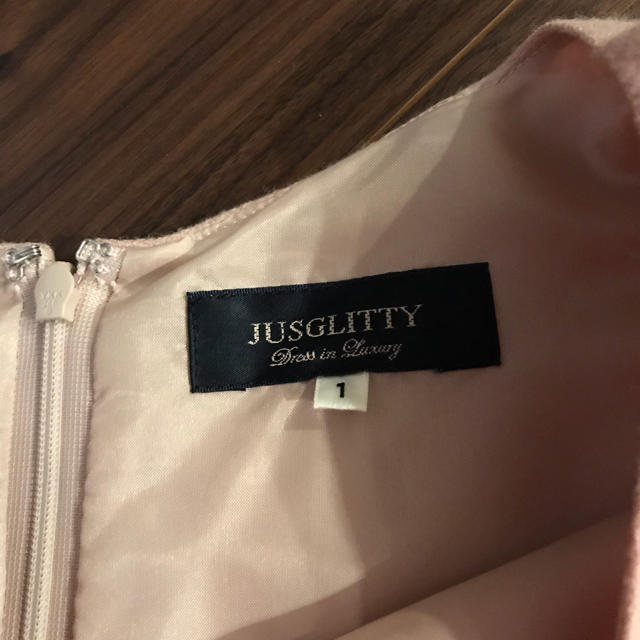 JUSGLITTY(ジャスグリッティー)のYukako☆様専用♡ベルスリーブワンピ レディースのワンピース(ひざ丈ワンピース)の商品写真