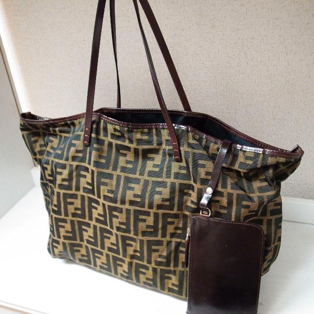 FENDI - 正規品♡最安値♡フェンディ　トートバッグ　ズッカ柄　モンスター　バッグ　財布