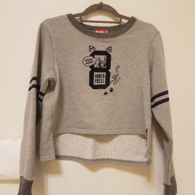 INNER PRESS(インナープレス)の美品　インナープレス　トレーナー150 キッズ/ベビー/マタニティのキッズ服女の子用(90cm~)(Tシャツ/カットソー)の商品写真