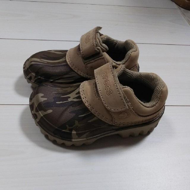 crocs(クロックス)のクロックス キッズシューズ  14センチ キッズ/ベビー/マタニティのベビー靴/シューズ(~14cm)(サンダル)の商品写真