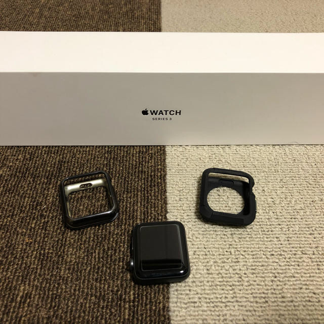 Apple Watch(アップルウォッチ)のApple Watch series3 スペースグレイ 42mm GPSモデル メンズの時計(腕時計(デジタル))の商品写真