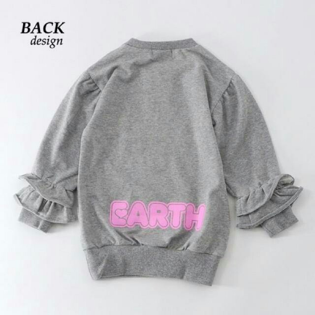 EARTHMAGIC(アースマジック)のアースマジック マフィー 袖フリルワンピース 100 キッズ/ベビー/マタニティのキッズ服女の子用(90cm~)(ワンピース)の商品写真