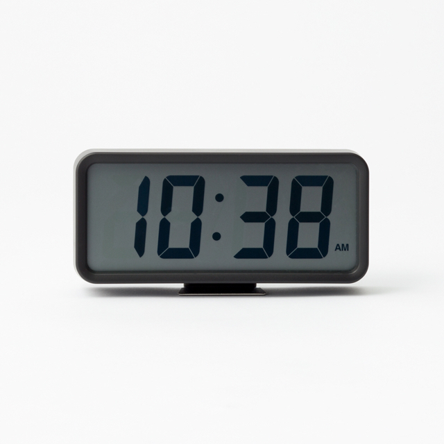MUJI (無印良品)(ムジルシリョウヒン)の無印良品 デジタル時計 中 インテリア/住まい/日用品のインテリア小物(置時計)の商品写真