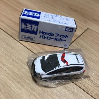 タカラトミー(Takara Tomy)の非売品☆パトカー(ミニカー)