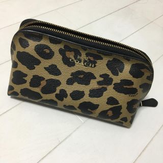 コーチ(COACH)のCOACH ヒョウ柄ポーチ(ポーチ)