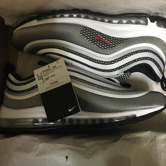 NIKE(ナイキ)の送料込み nike air max 97 ultra silver bullet メンズの靴/シューズ(スニーカー)の商品写真