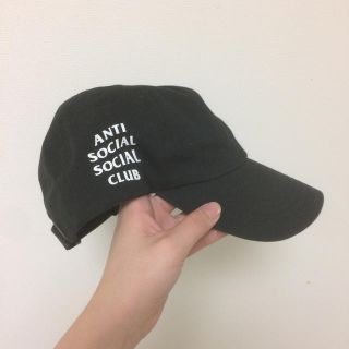 アンチ(ANTI)のanti social social club帽子(パーカー)