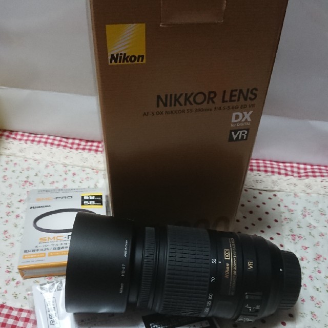 美品NikonAF-S DX 55-300mm f/4.5-5.6G ED VR ☆日本の職人技☆ 6000円