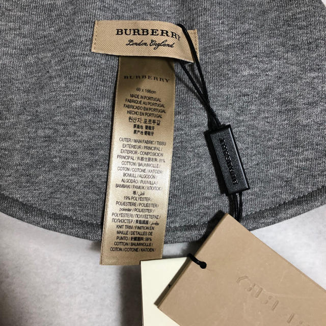 BURBERRY(バーバリー)のBurberry ポンチョ レディースのジャケット/アウター(ポンチョ)の商品写真