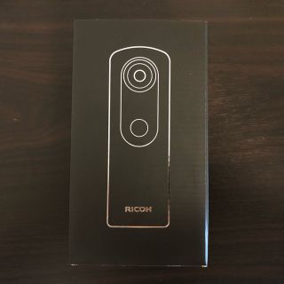 リコー(RICOH)の新品 RICOH THETA S ＋防水ケース（おまけ）(コンパクトデジタルカメラ)