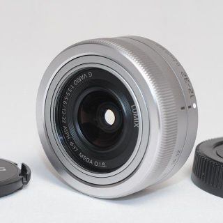 SALE！★新品★LUMIX G VARIO 12-32mm★標準ズーム★銀(レンズ(ズーム))