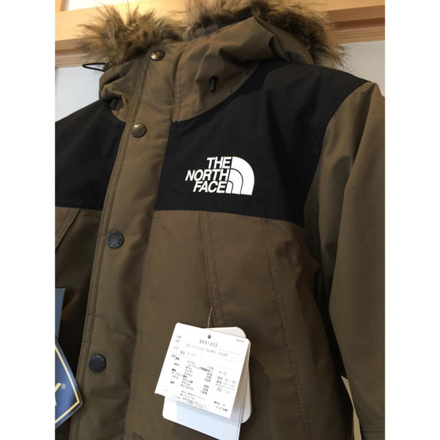 THE NORTH FACE(ザノースフェイス)のノースフェイス マウンテンダウンコート  メンズのジャケット/アウター(ダウンジャケット)の商品写真