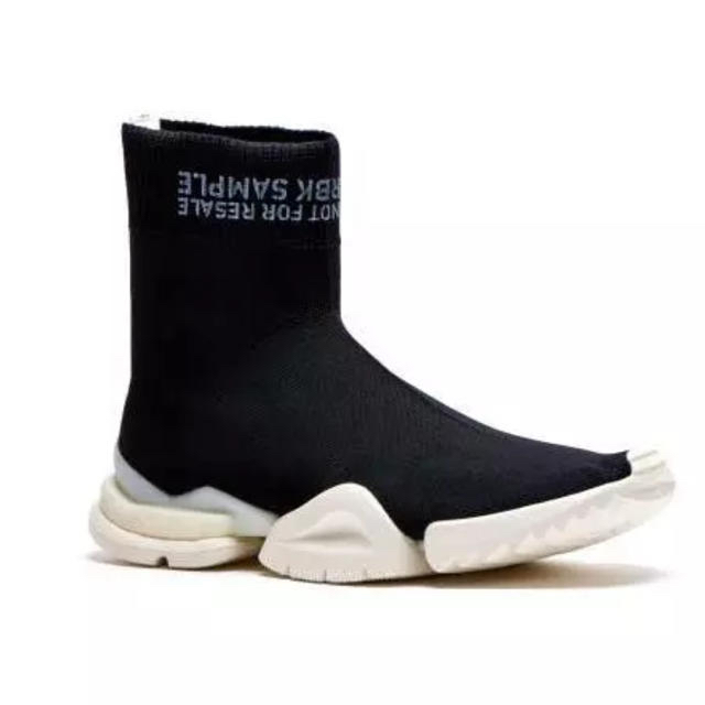 Reebok(リーボック)の定価以下 Reebok sock run メンズの靴/シューズ(スニーカー)の商品写真