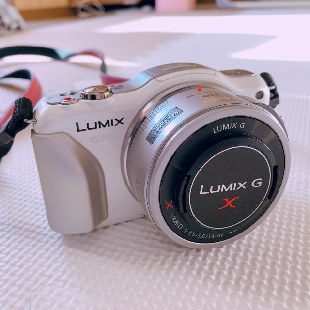 LUMIX GF5