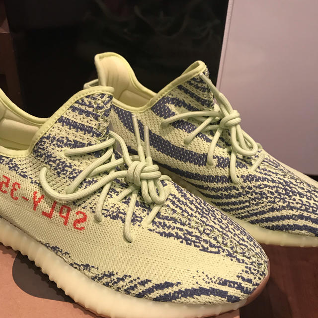 adidas(アディダス)の29cm YEEZY BOOST 350 V2 FROZEN YELLOW メンズの靴/シューズ(スニーカー)の商品写真