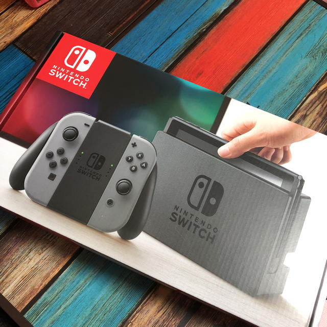 Nintendo Switch 本体（ニンテンドースイッチ）グレー