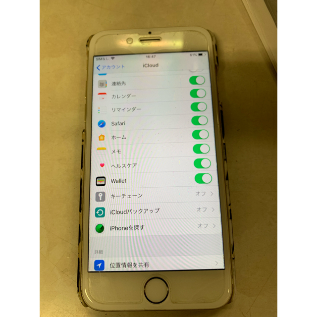 Apple(アップル)のiPhone 6 Gold 64gSoftbank 画面割れや不具合ありません スマホ/家電/カメラのスマートフォン/携帯電話(スマートフォン本体)の商品写真