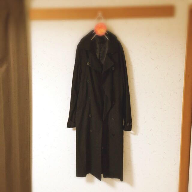 JEANASIS(ジーナシス)のジーナシス☆黒トレンチコート レディースのジャケット/アウター(トレンチコート)の商品写真