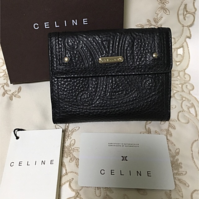 未使用 CELINE 上品なマカダム柄 二つ折り財布財布