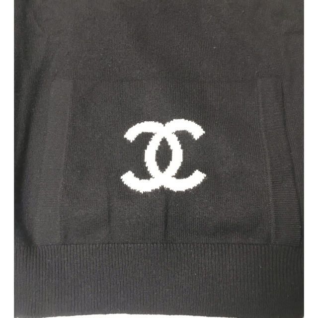 CHANEL(シャネル)の超美品★CHANEL レア物 ヴィンテージ デカ ココマーク セーター シャネル レディースのトップス(ニット/セーター)の商品写真