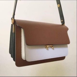 マルニ(Marni)のmarni マルニ トランクバッグ trunk bag ショルダーバッグ(ショルダーバッグ)