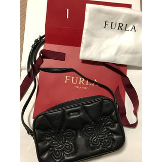 フルラ(Furla)の《新品》フルラ FURLA ブラック ショルダーバッグ(ショルダーバッグ)