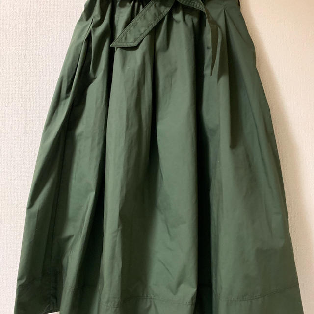 UNIQLO(ユニクロ)のユニクロ ハイウエストフレアスカート レディースのスカート(ひざ丈スカート)の商品写真