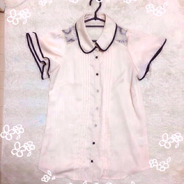 ByeBye(バイバイ)の♡ByeByeのシフォンブラウス♡ レディースのトップス(シャツ/ブラウス(半袖/袖なし))の商品写真