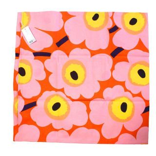 マリメッコ(marimekko)のマリメッコ　クッションカバー ウニッコ　ピンク×オレンジ(クッションカバー)