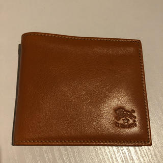 イルビゾンテ(IL BISONTE)の二つ折り財布(折り財布)