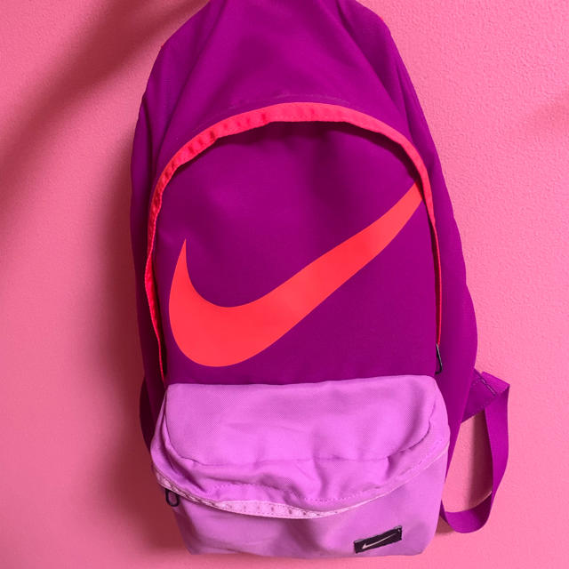 NIKE(ナイキ)のNIKE リュックサック キッズ/ベビー/マタニティのこども用バッグ(リュックサック)の商品写真