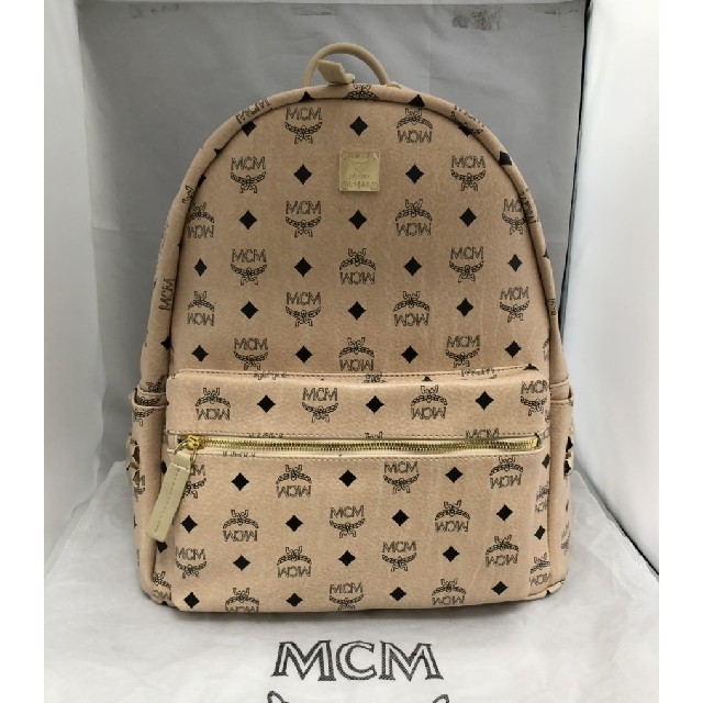 MCM スタッズ付リュック ベージュ Lサイズ 新品未使用品レディース