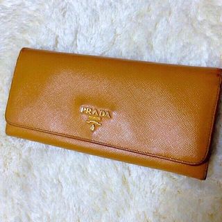 プラダ(PRADA)のプラダ キャメル 長財布(財布)