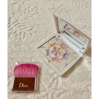 クリスチャンディオール(Christian Dior)の【新品】ディオール スノー ブラッシュ&ブルーム パウダー 003(フェイスパウダー)