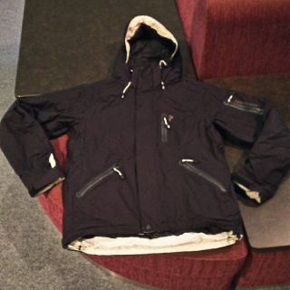 Peak Performance  CREVAS JACKET サイズM(ウエア)