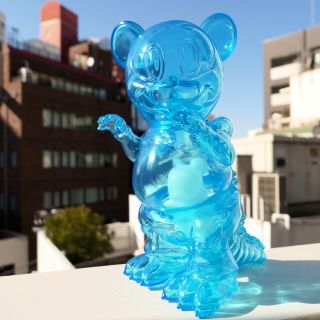 メディコムトイ(MEDICOM TOY)の激レア❗️即完売❗️Mousezilla Hologram (SF/ファンタジー/ホラー)